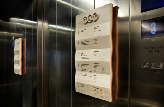 經典導視設計讓你感受到大氣穩重