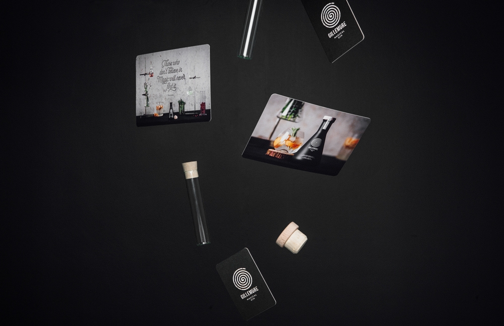 神奇松子酒瓶型包裝設(shè)計，全新視覺體驗