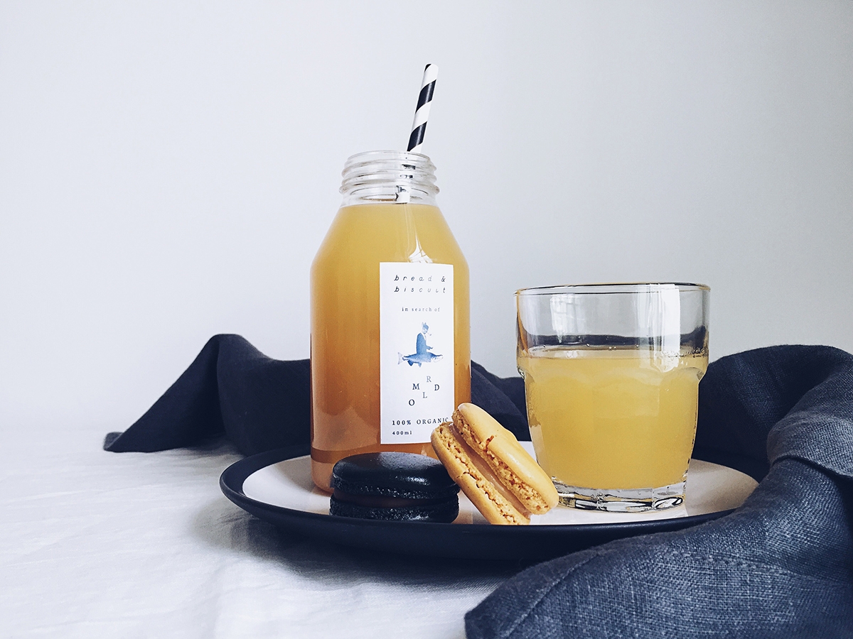 概念化早餐，面包與餅干食品飲料包裝設(shè)計