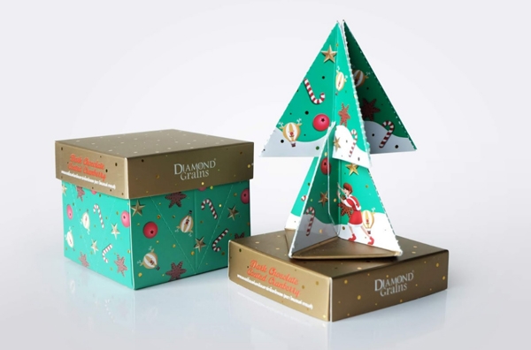 巧克力盒化身圣誕樹！包裝結構創意為顧客帶來的驚喜體驗